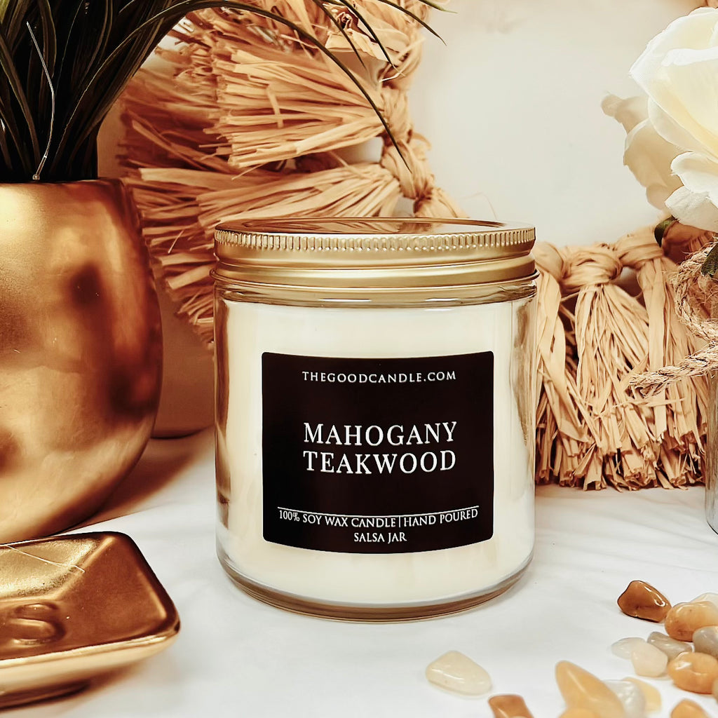 Mahogany Teakwood Candle – Alluring Goddess